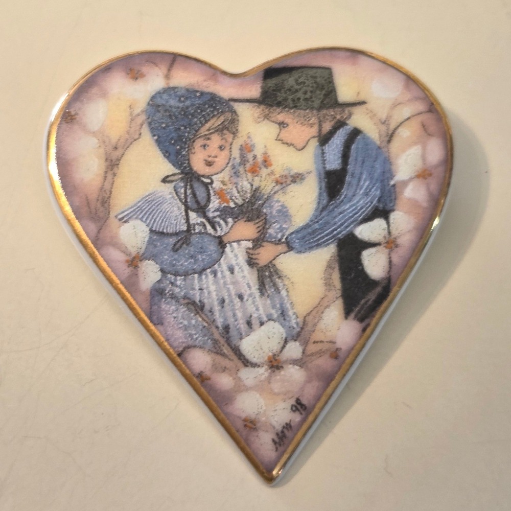 Anna Perena Apple Blossom Love Heart Brooch Pin Amish Couple 1998 23464
